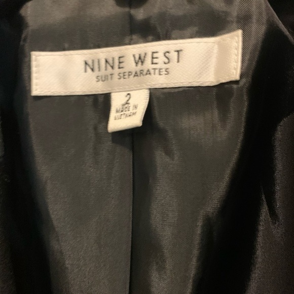 🌺Nine West tuxedo style blazer - Picture 4 of 7